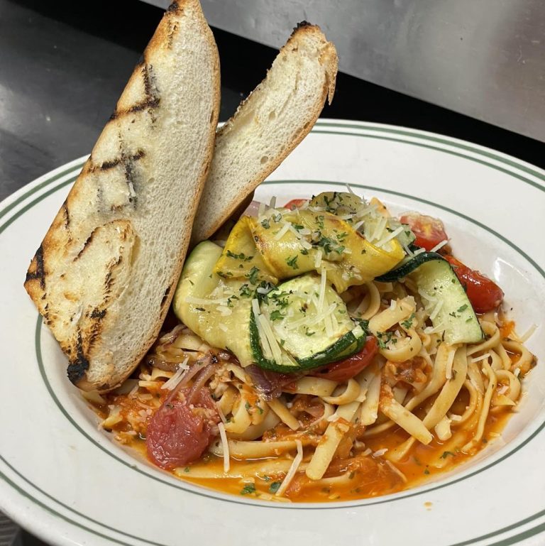 Black Bear Lodge Restaurant in Brainerd MN Dining Bar